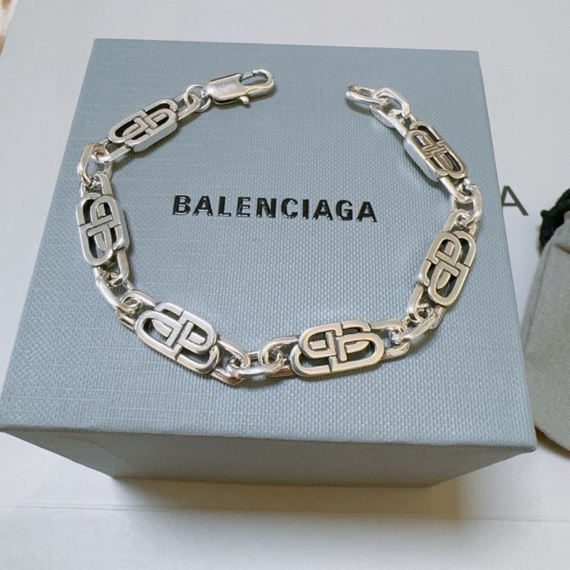 Ba1en*iaga bracelets